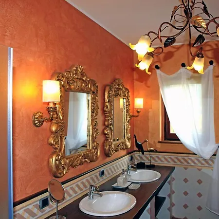 Villa Solcio Sleeps 8 Pool Air Con Wifi Lesa