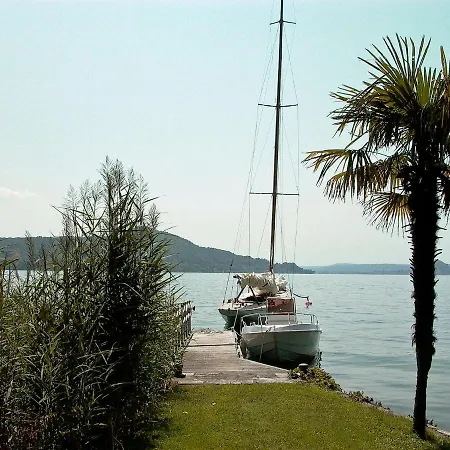 Villa Solcio Sleeps 8 Pool Air Con Wifi